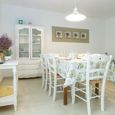 Holiday Home Klarisa Novalja Exterior photo